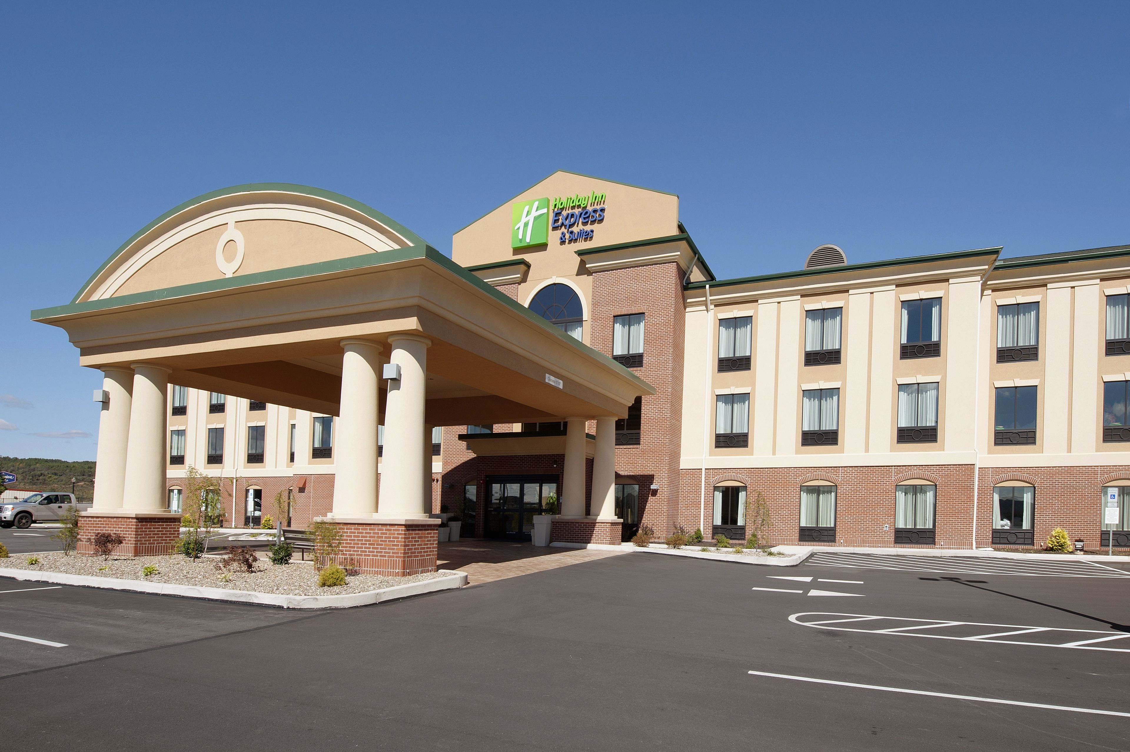 Holiday Inn Express Hotel Suites Clearfield An Ihg Hotel In Clearfield Pa Expedia
