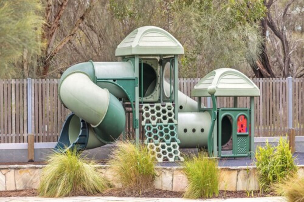 Children's play area - outdoor, Beachfront Resort Torquay