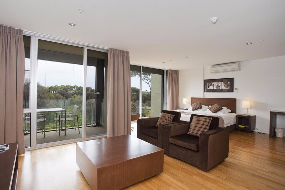 Room, Beachfront Resort Torquay