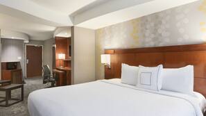 1 bedroom, pillowtop beds, desk, blackout drapes
