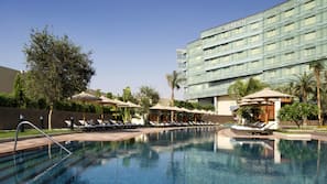 Outdoor pool, open 8:00 AM to 6:00 PM, pool cabanas (surcharge)