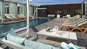 Seasonal outdoor pool, pool umbrellas, sun loungers