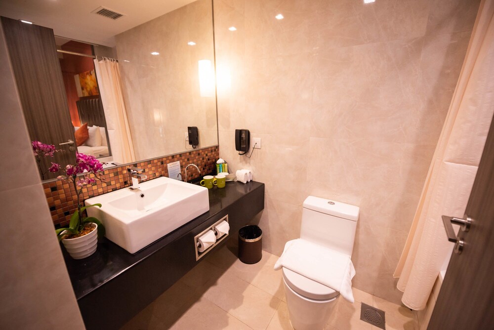 Park Avenue Changi In Singapore Hotel Rates Reviews On Orbitz