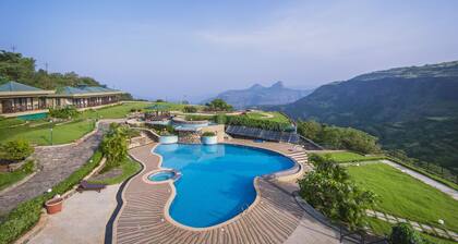 The Upper Deck Resort