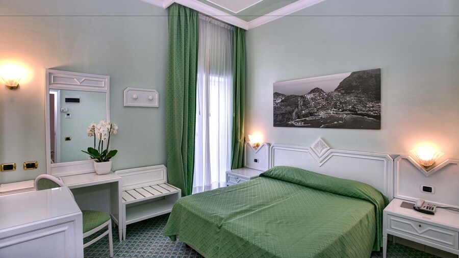 Grand Hotel Riviera