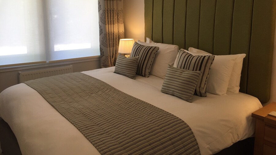 Inverness City Suites