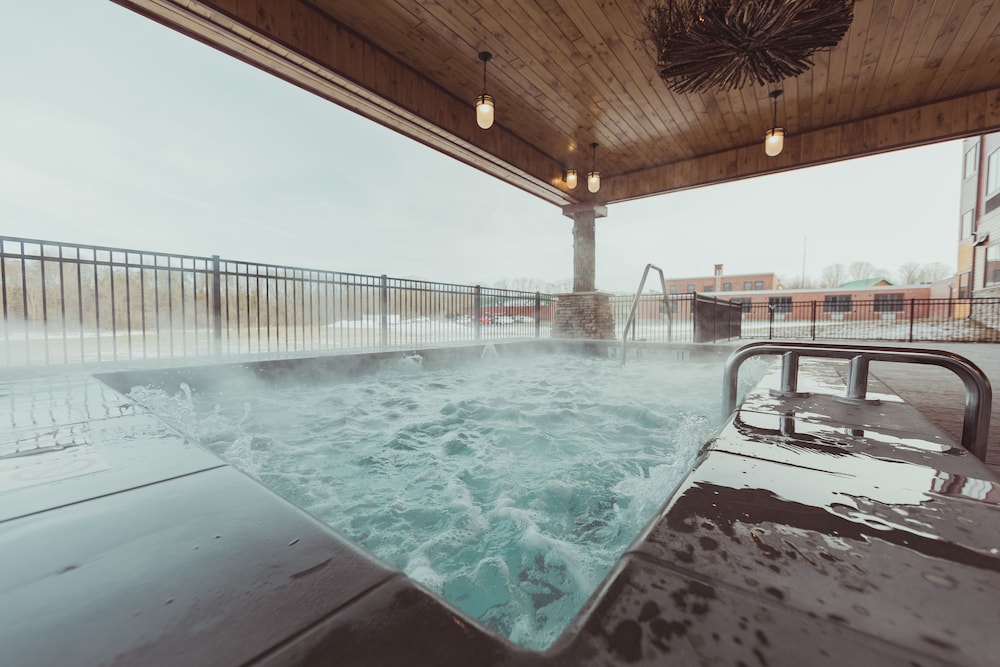 Tailwater Lodge Altmar, Tapestry Collection by Hilton in Altmar Best Rates & Deals on Orbitz