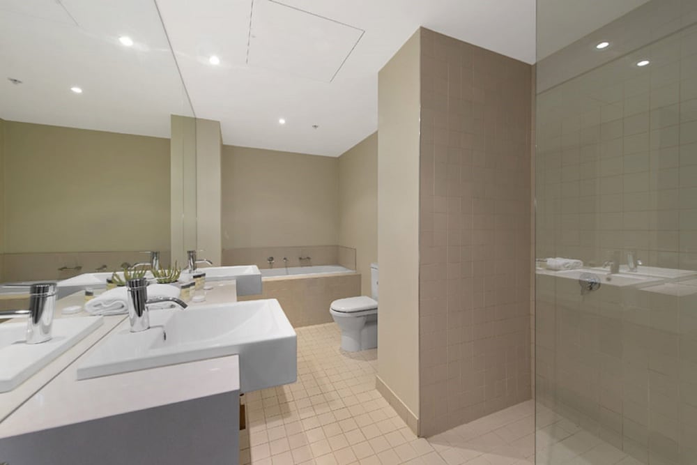 Docklands Private Collection of Apartments - NewQuay