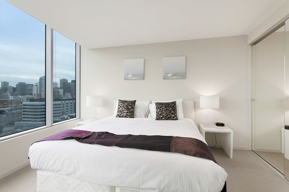 Docklands Private Collection of Apartments - NewQuay