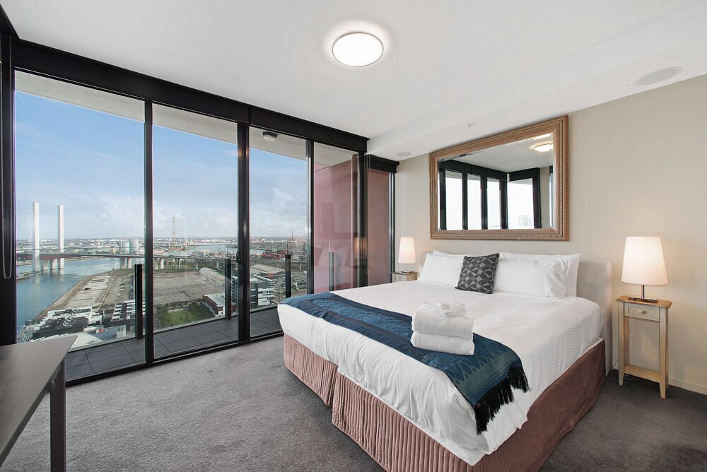 Docklands Private Collection of Apartments - NewQuay