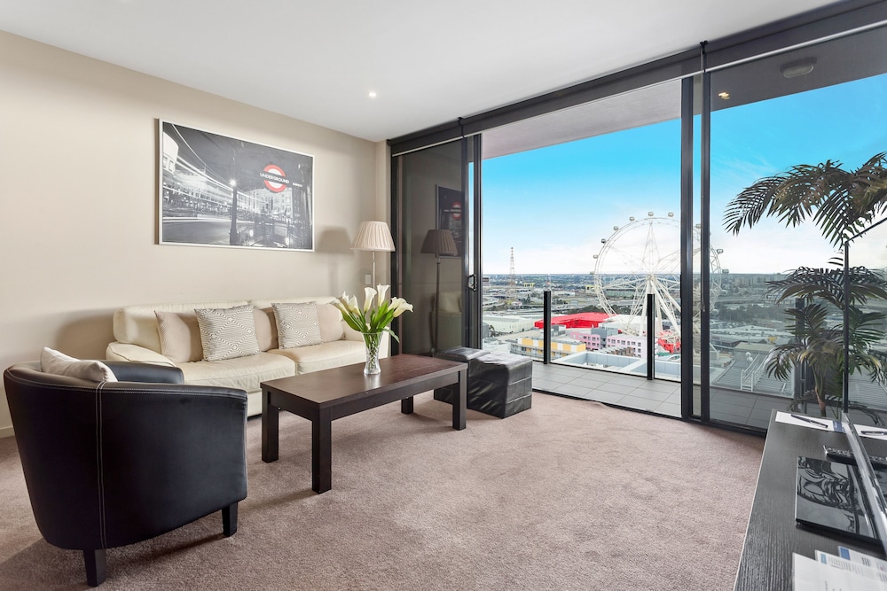 Docklands Private Collection of Apartments - NewQuay