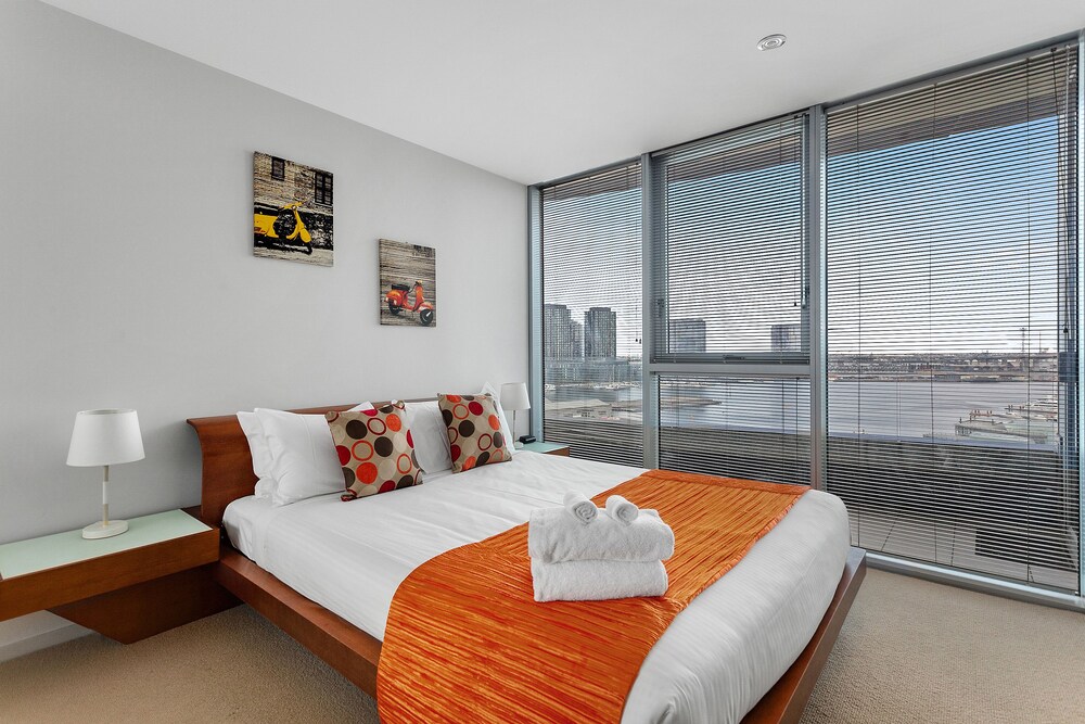 Docklands Private Collection of Apartments - NewQuay