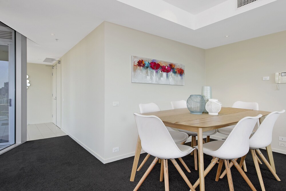Docklands Private Collection of Apartments - NewQuay