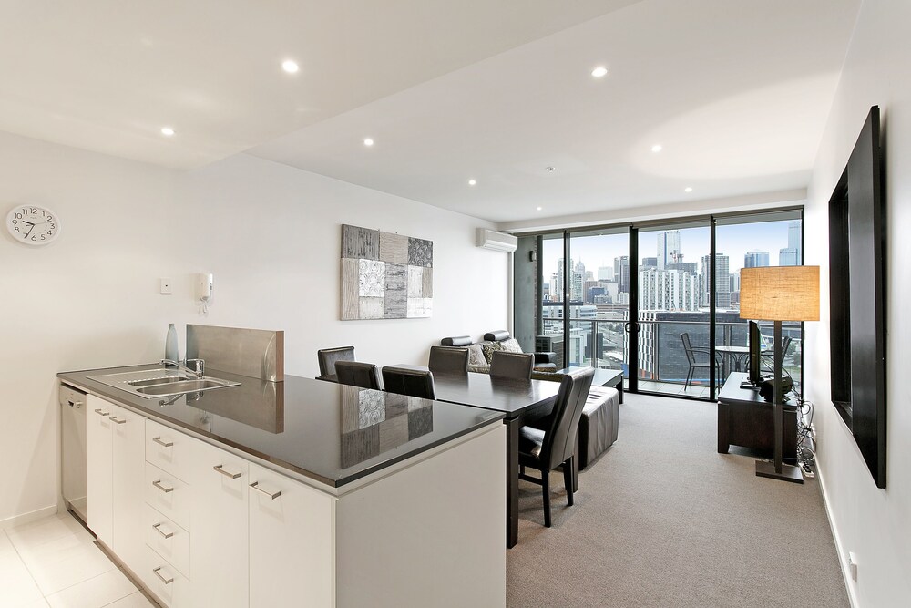 Docklands Private Collection of Apartments - NewQuay