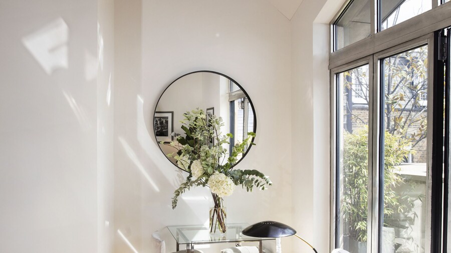 No.5 Maddox Street