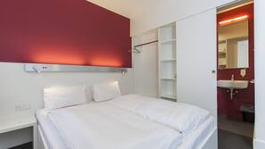 Hochwertige Bettwaren, Pillowtop-Betten, Schreibtisch