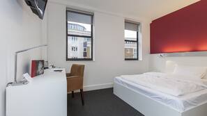 Hochwertige Bettwaren, Pillowtop-Betten, Schreibtisch