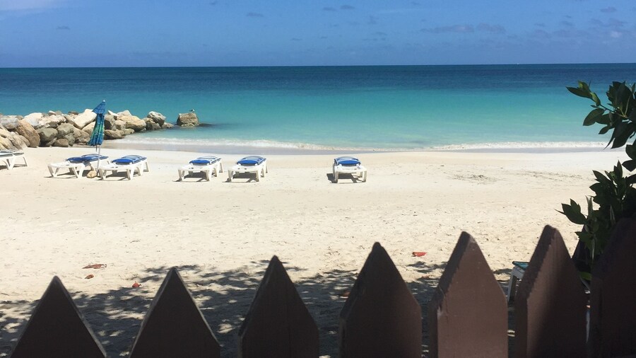 Buccaneer Beach Club