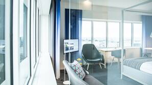 Luxe beddengoed, een kluis op de kamer, individueel gedecoreerd