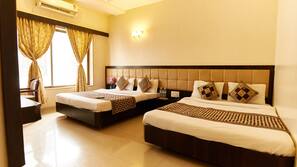 Premium bedding, in-room safe, desk, blackout curtains