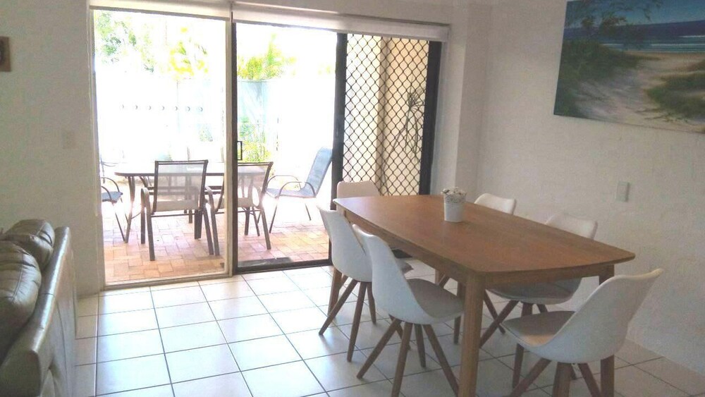 Le Court Villas