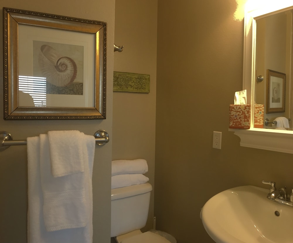 Blue Waters Treasure Island