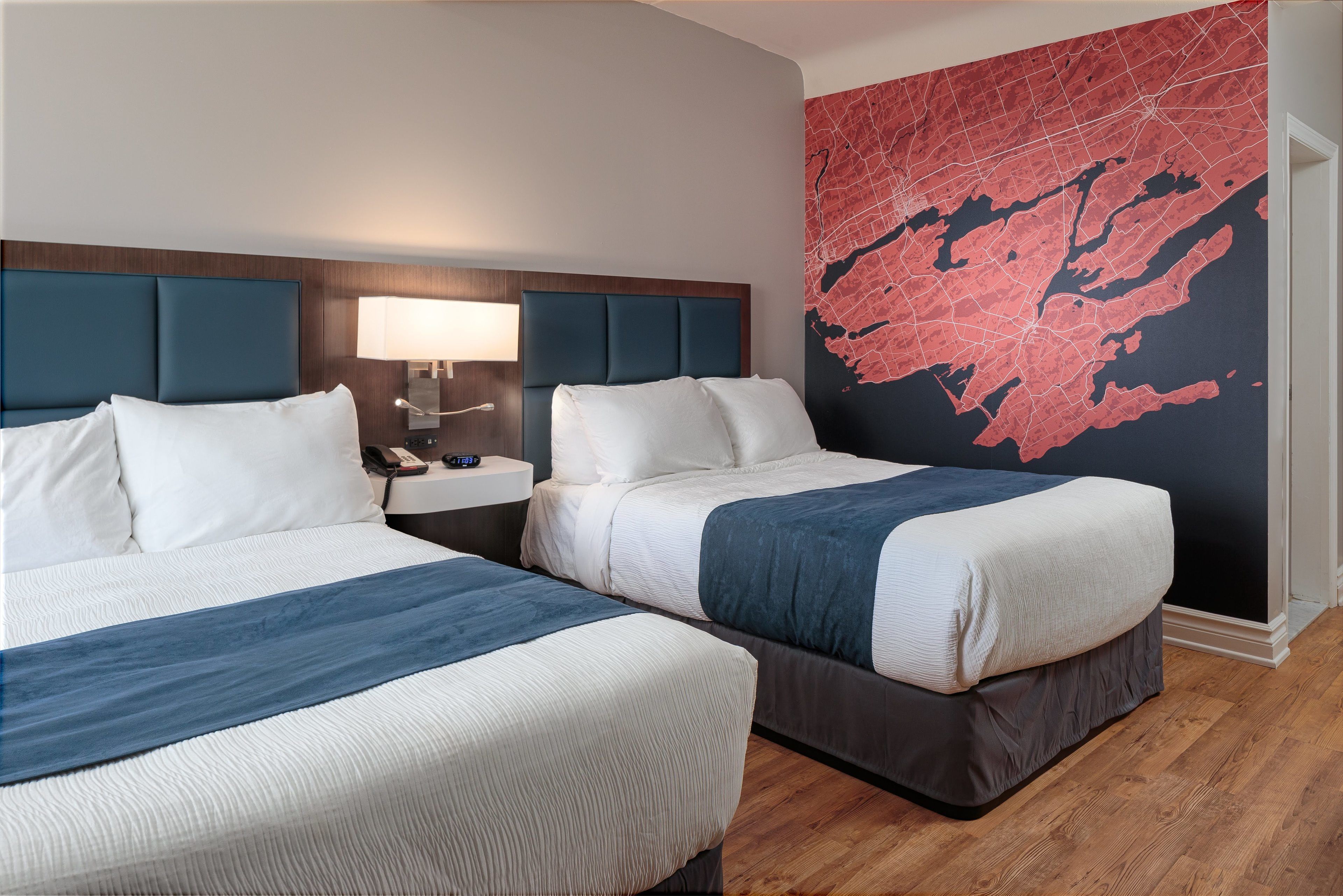 Picton Harbour Inn in Belleville, Canada