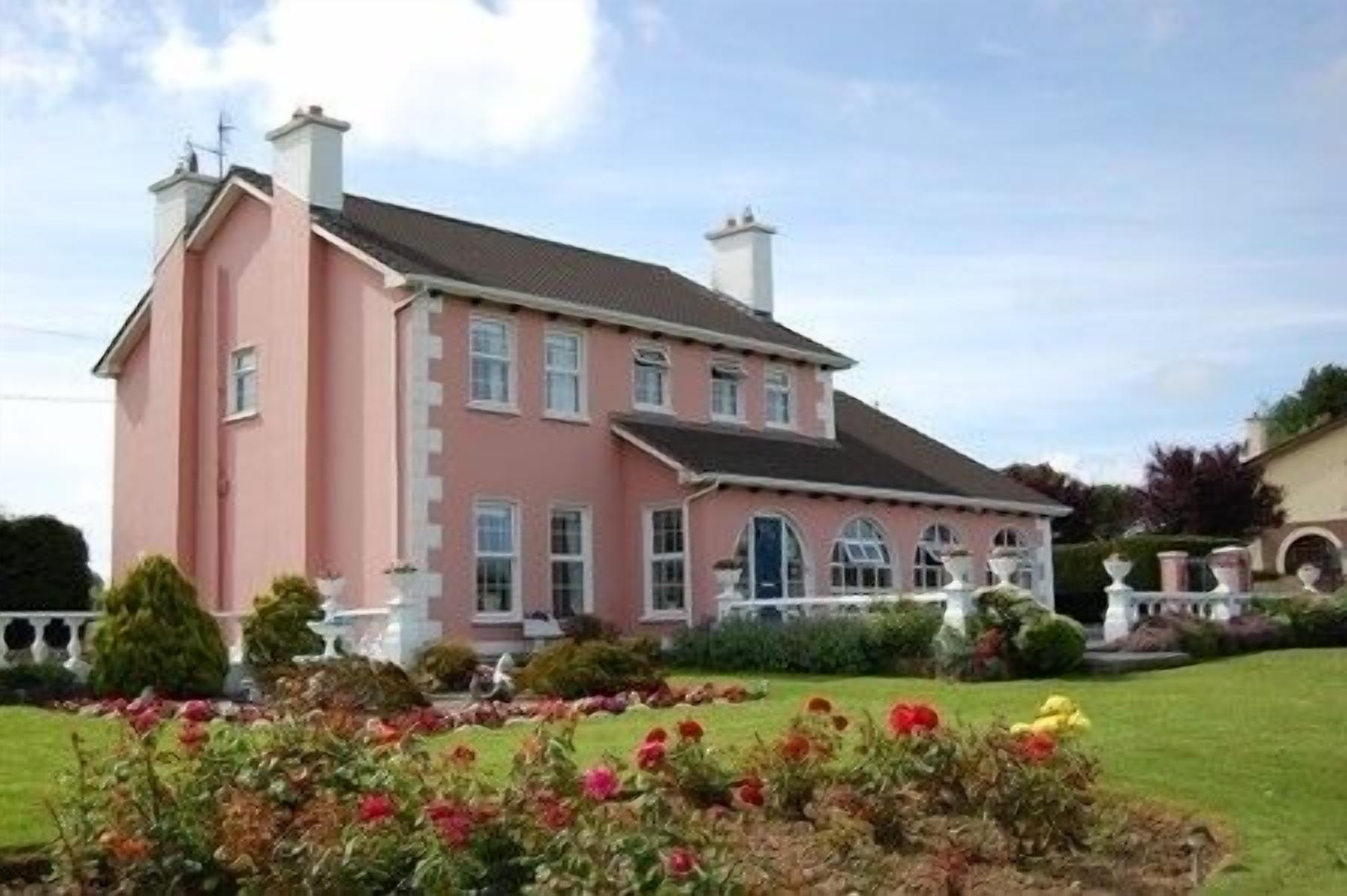 Ballingowan House B&B in Newcastle West, Ireland