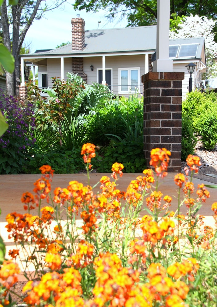 Marysville Garden Cottages