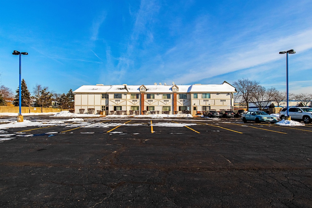 Exterior, Motel 6 Palatine, IL - Chicago Northwest