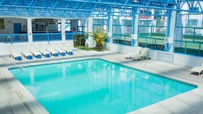 Indoor pool, 6 outdoor pools