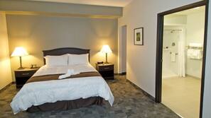 Egyptian cotton sheets, premium bedding, pillowtop beds, desk