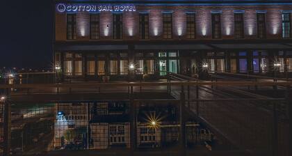 The Cotton Sail Hotel, Tapestry Collection By Hilton