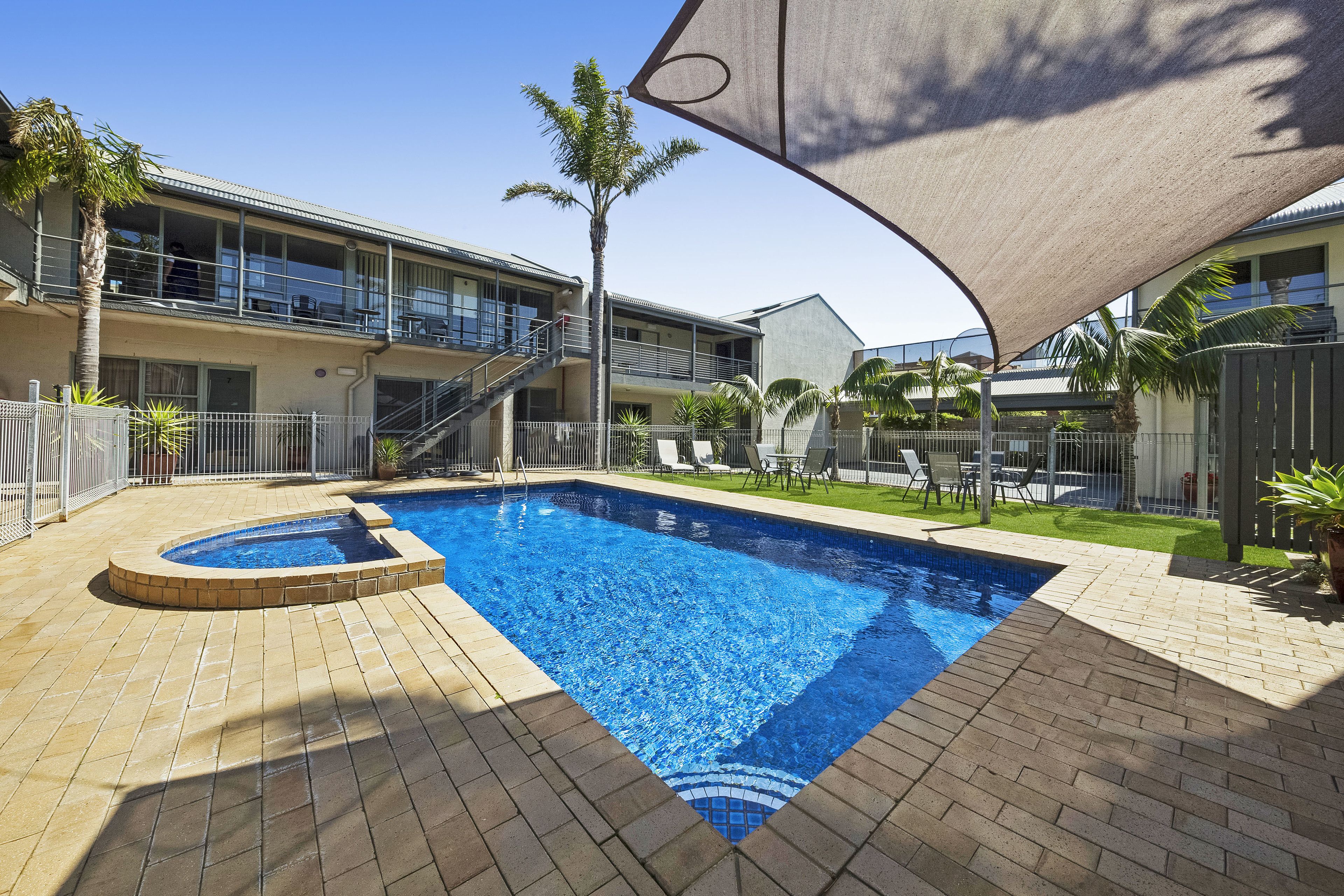 Moonlight Bay Apartments in Rye, Australia