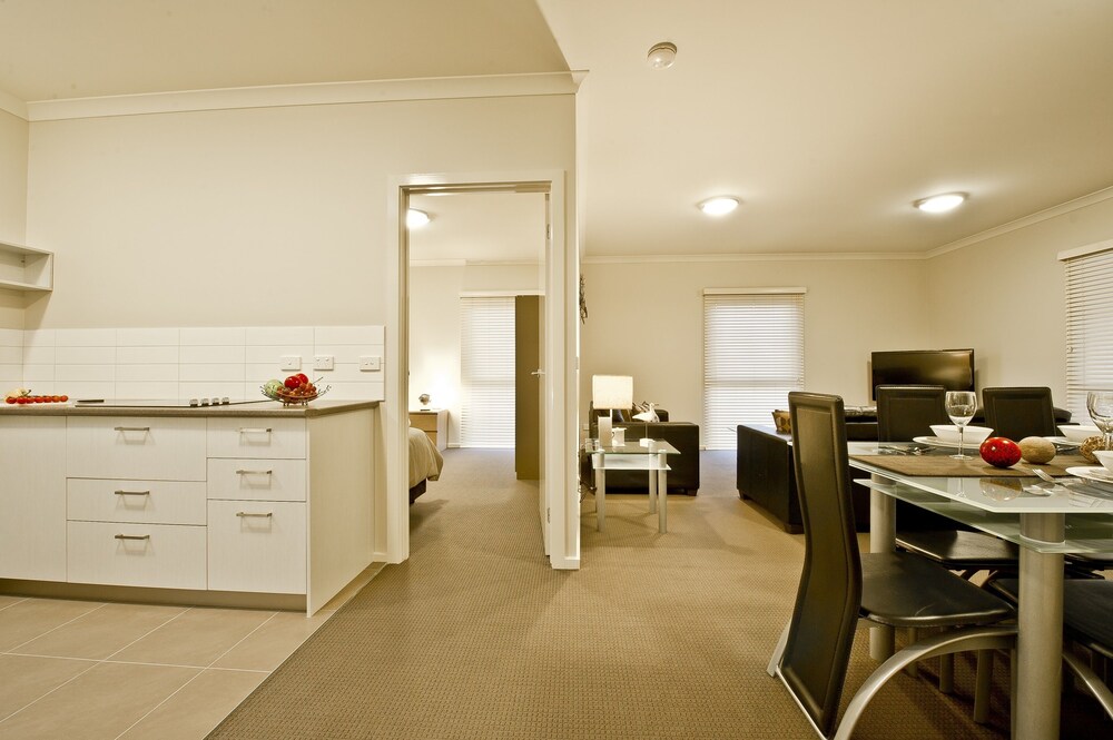 Moonlight Bay Apartments