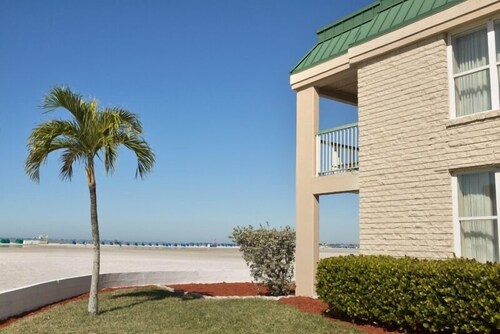 Wyndham Garden Fort Myers Beach In Hotel Rates Wyndham Garden Fort Myers Beach