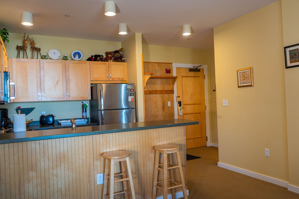Long Trail House at Stratton Mountain Resort in Stratton Best Rates