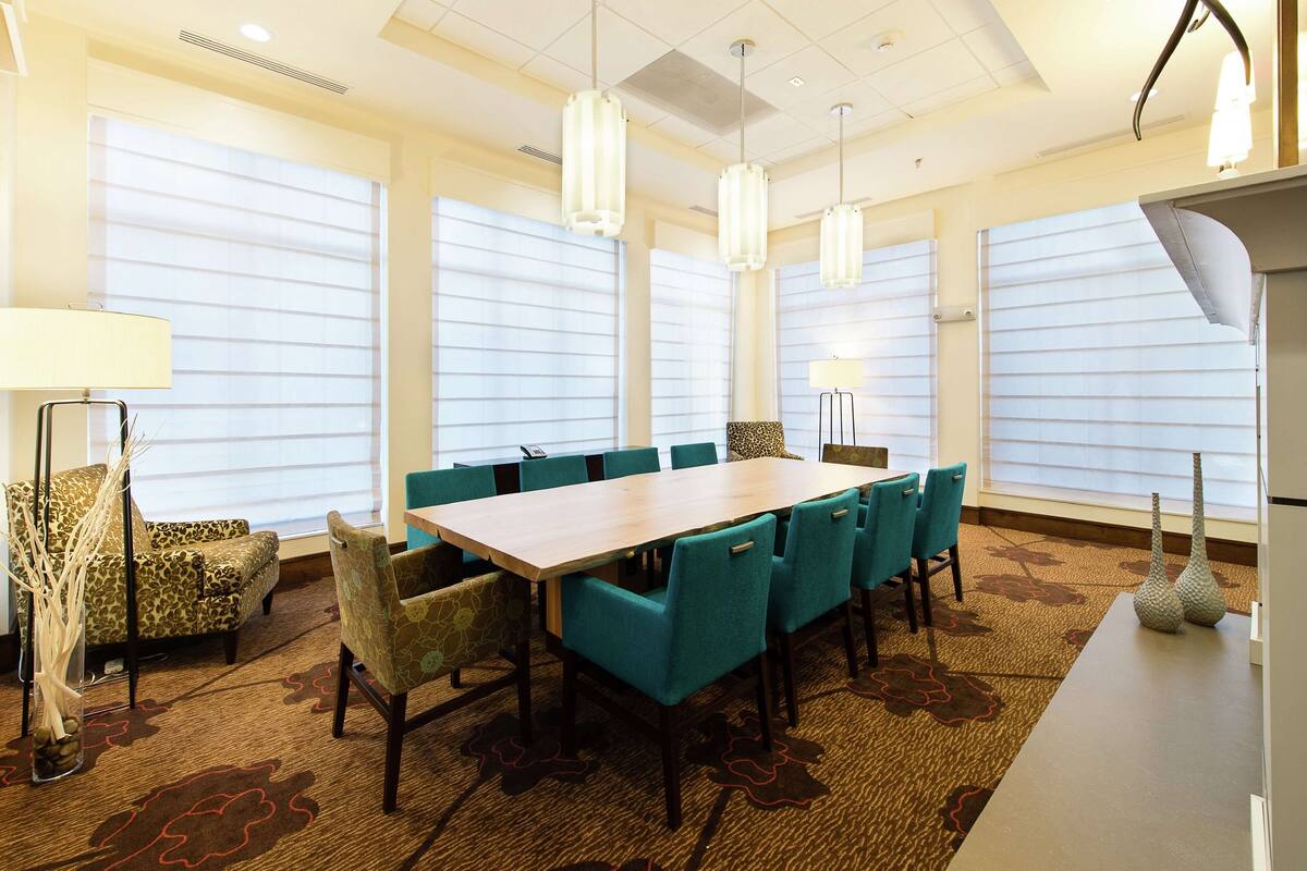 Hilton Garden Inn Charlotte Airport Reviews | Expedia