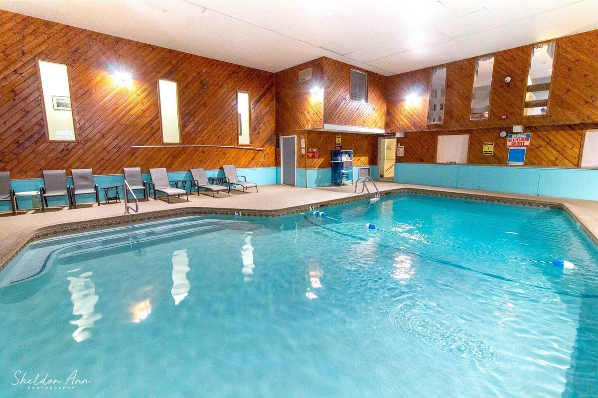 Eastern Inn Suites In North Conway Nh Expedia