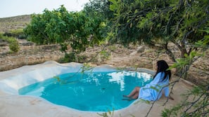 6 piscines extérieures