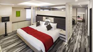 In-room safe, desk, laptop workspace, blackout drapes