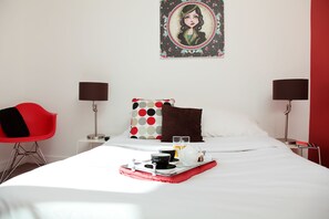 Classic Room | Premium bedding, individually decorated, blackout drapes, soundproofing