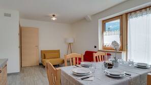 Sala de jantar (no quarto)