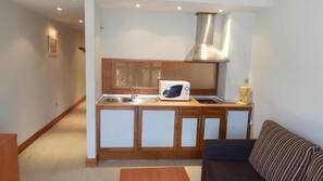 Full-sized fridge, microwave, hob, espresso maker