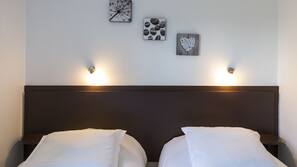 Premium bedding, soundproofing, free WiFi
