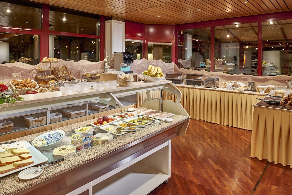 Foto - becozy Au Parc Retro Edition Self-Check-In Rooms & Studios Fribourg