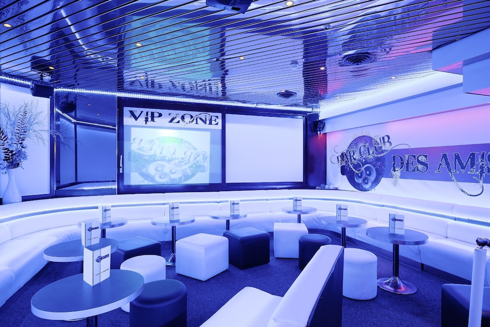 Foto - becozy Au Parc Retro Edition Self-Check-In Rooms & Studios Fribourg