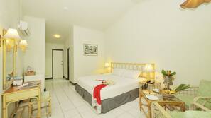 Minibar, free cots/infant beds