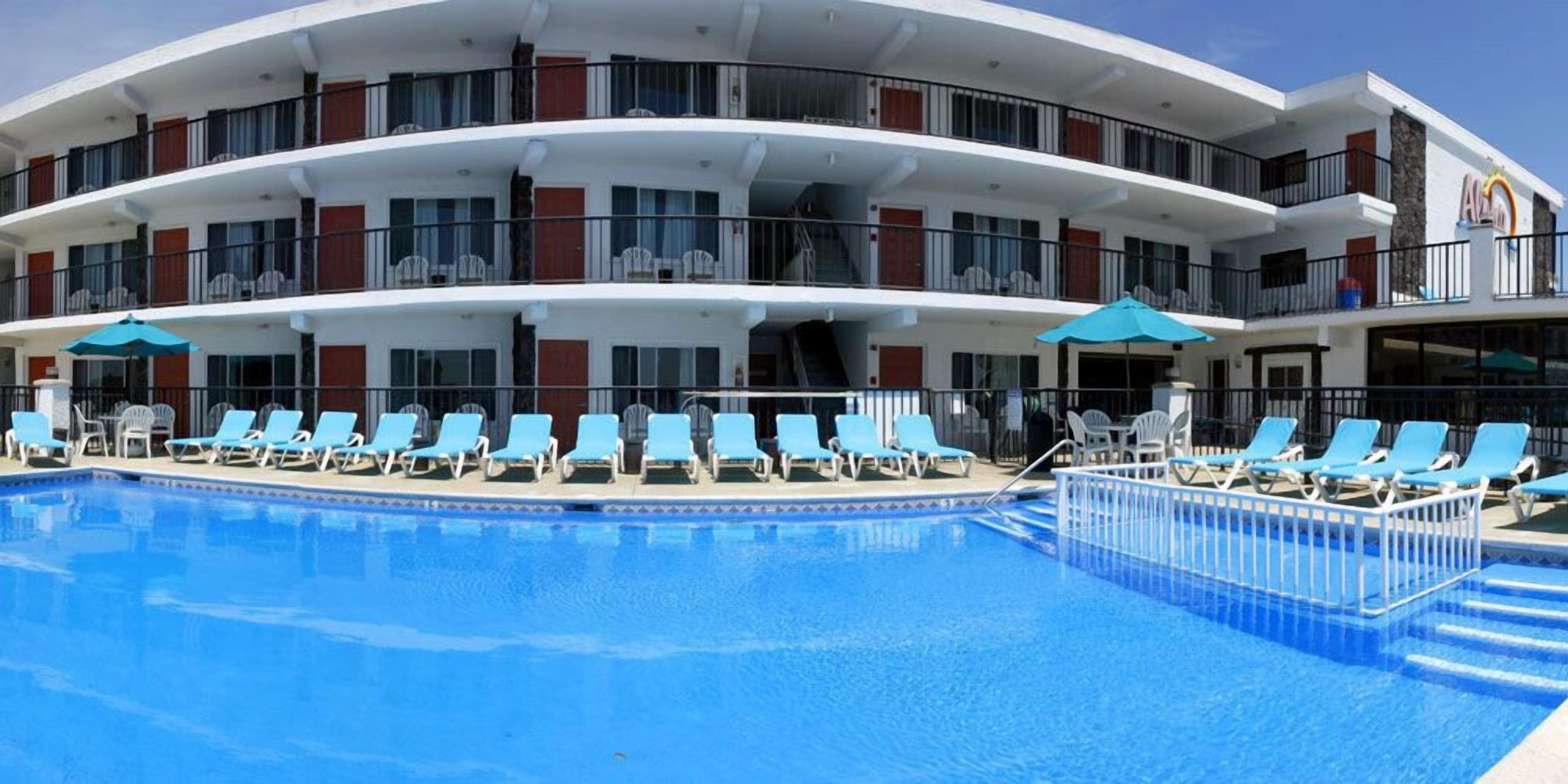 Aloha Oceanfront Suite Resort in Lingshui, China