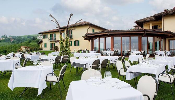 Casa Nicolini Albergo Ristorante In Barbaresco Expedia